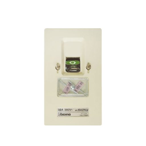 بتشينو قاطع مجهز بالمصهرات للتركيب داخل الحائط , ثنائي , 32امبير